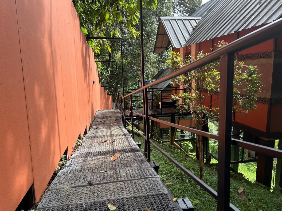 Santhi Hill View Resort Munnar Exterior foto