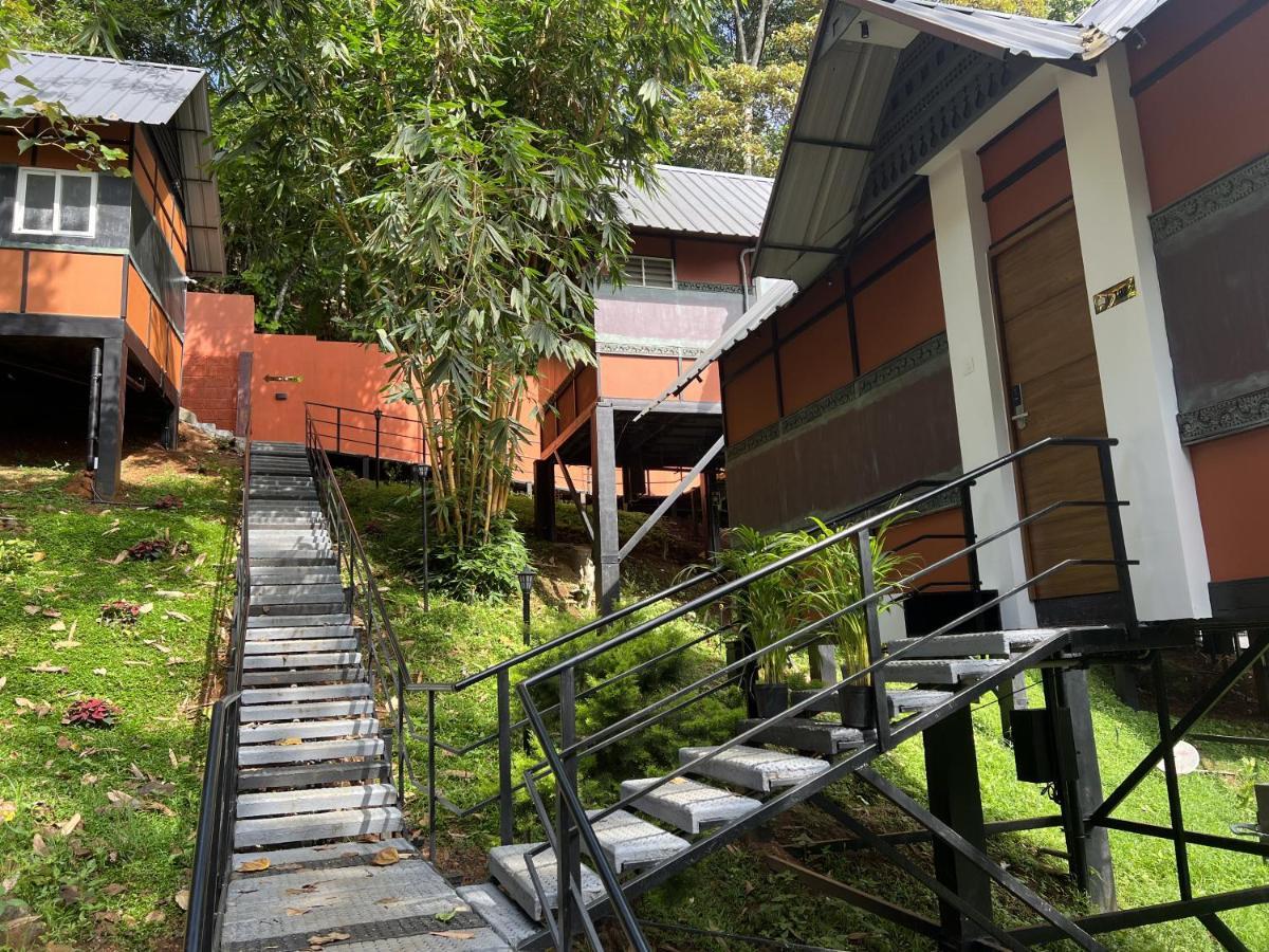 Santhi Hill View Resort Munnar Exterior foto