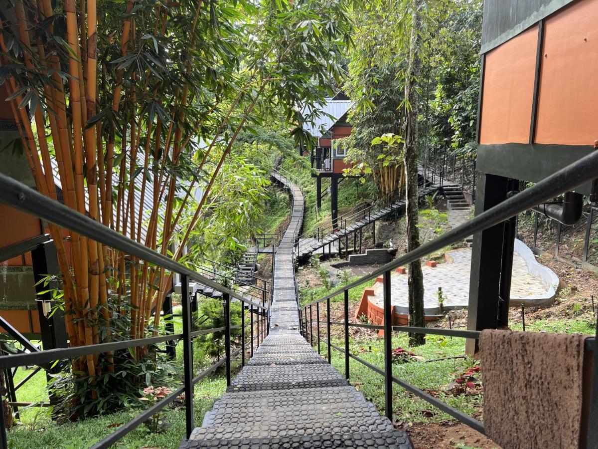 Santhi Hill View Resort Munnar Exterior foto